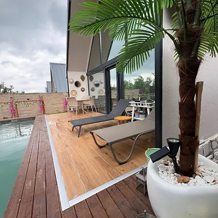 Romantic Vacation Villa *
